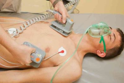 Defibrillator